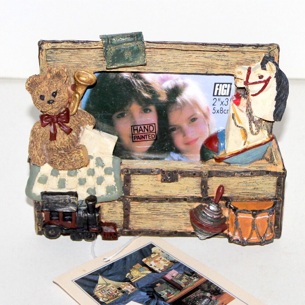 Vintage Photo Frame Figi Graphics 1996 3D Toys Teddy Bear kids decor
